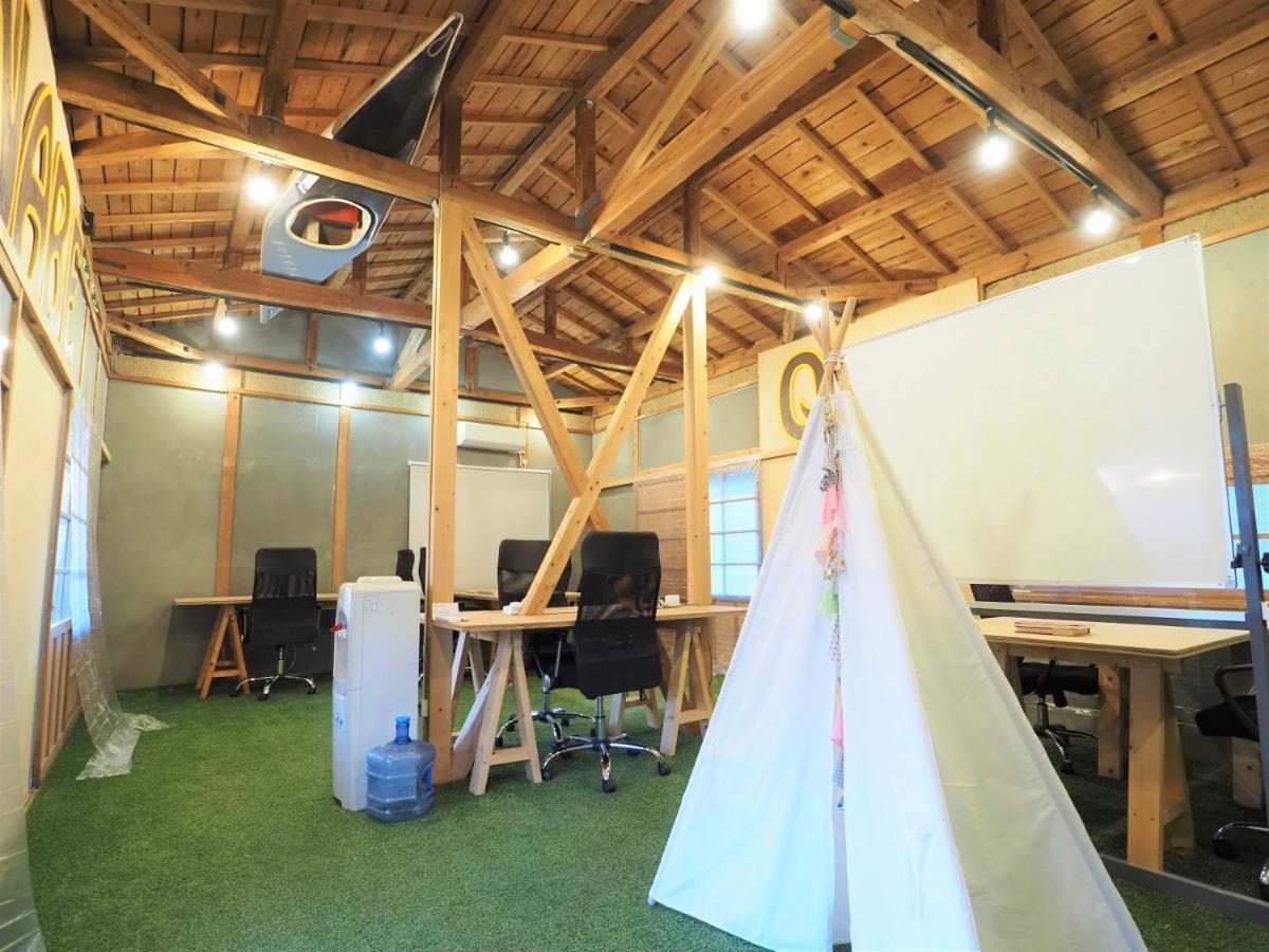 四国旅行のhub拠点 古民家ゲストハウス Heso Camp Miyoshi  Eksteriør bilde