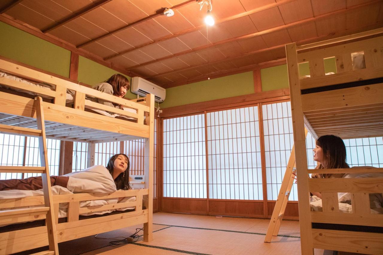 四国旅行のhub拠点 古民家ゲストハウス Heso Camp Miyoshi  Eksteriør bilde