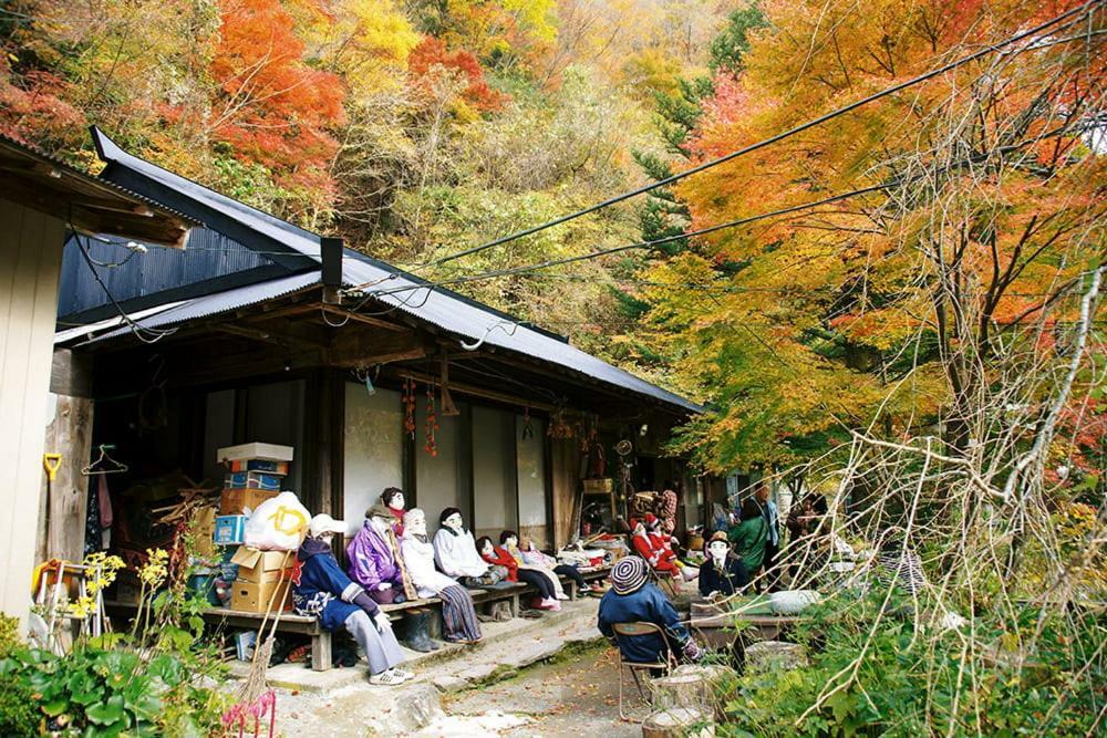 四国旅行のhub拠点 古民家ゲストハウス Heso Camp Miyoshi  Eksteriør bilde